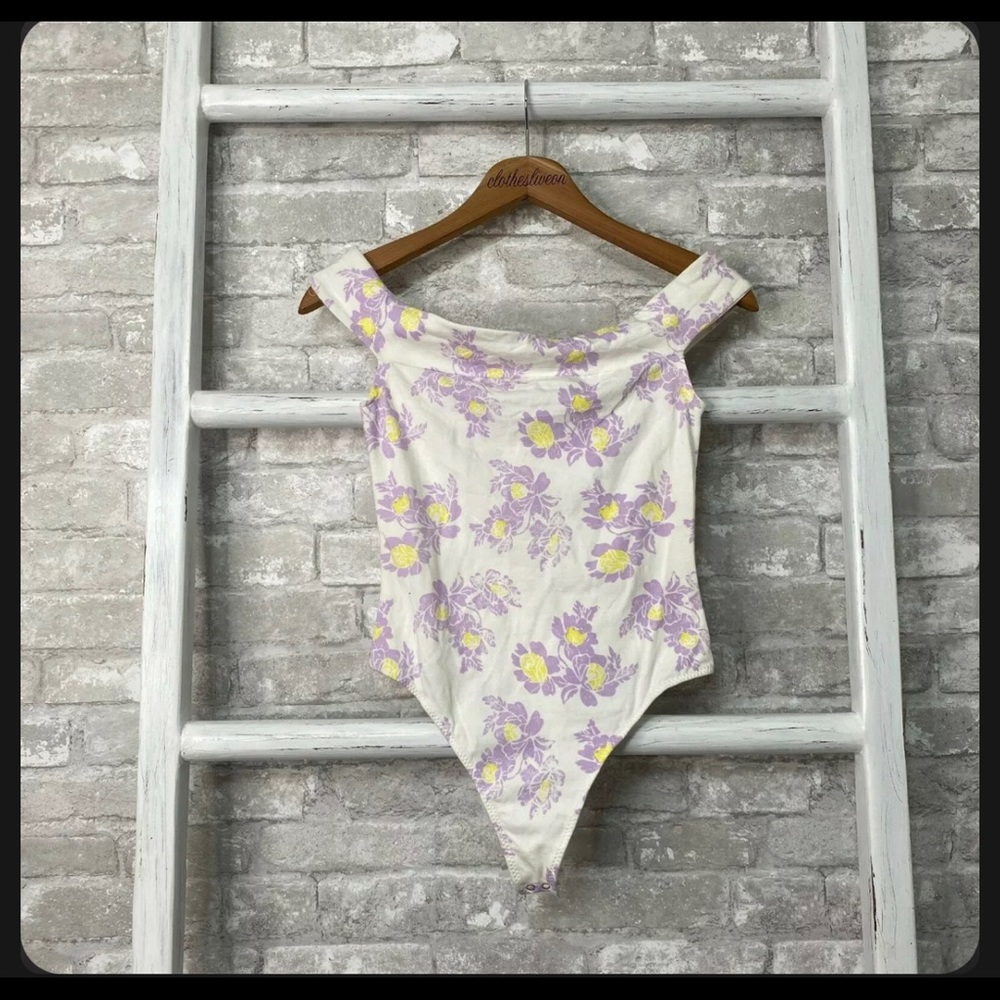 SALE!!Free People So Much Off Shoulder Bodysuit Size M NWT!